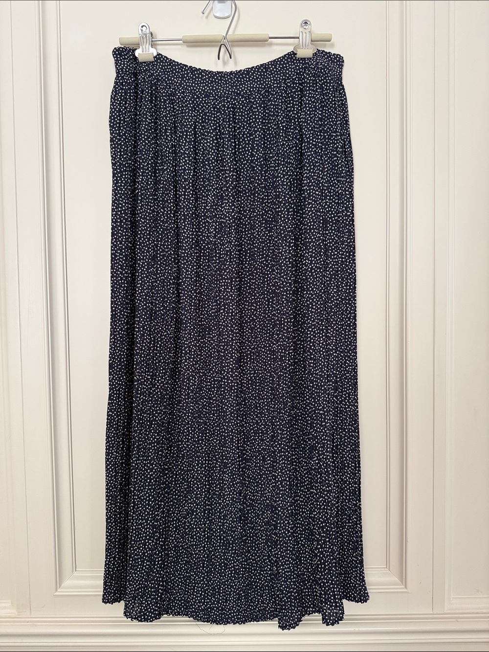 Vintage Rouie | Navy & White Micro Pleated Micro Dots Maxi Skirt - size US 12